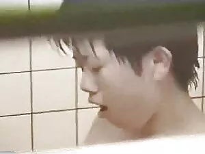 Estranei la bionda r ...