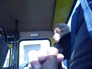 Il pilota stava viol ...