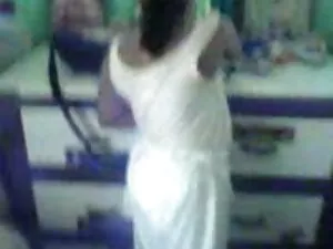 Come la giovane best ...