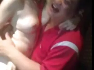 Due bionde e una fol ...