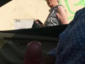 Alle ragazze video g ...