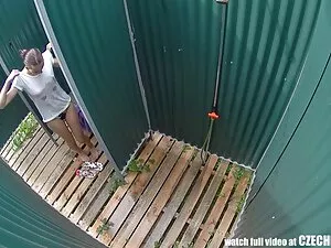 L'uomo dai capelli g ...